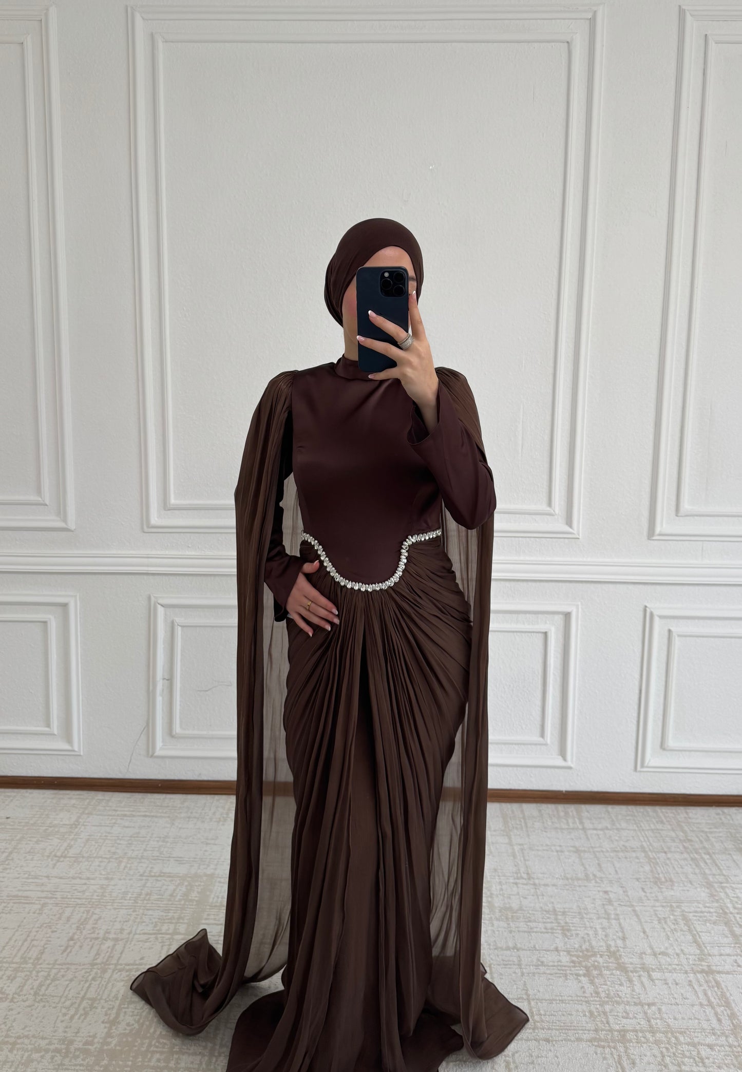 Yara Abendkleid Braun