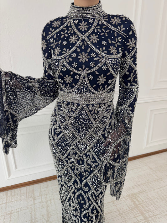 Aya – Premium Haute Couture Dress Marienblau