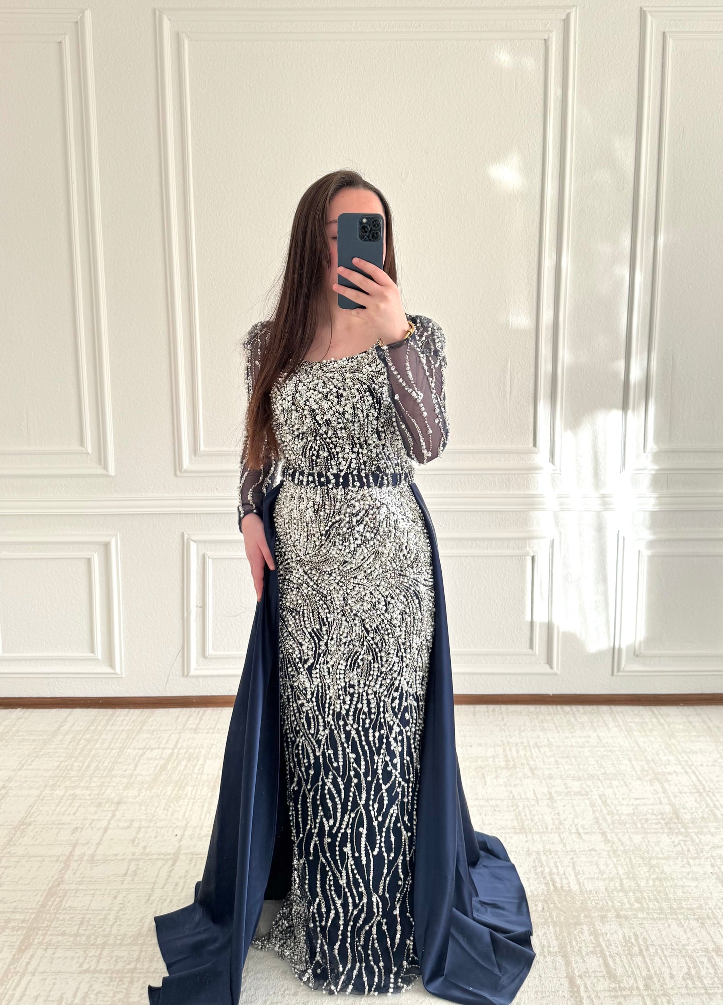 Laya Dress mit abnehmbare Schleppe