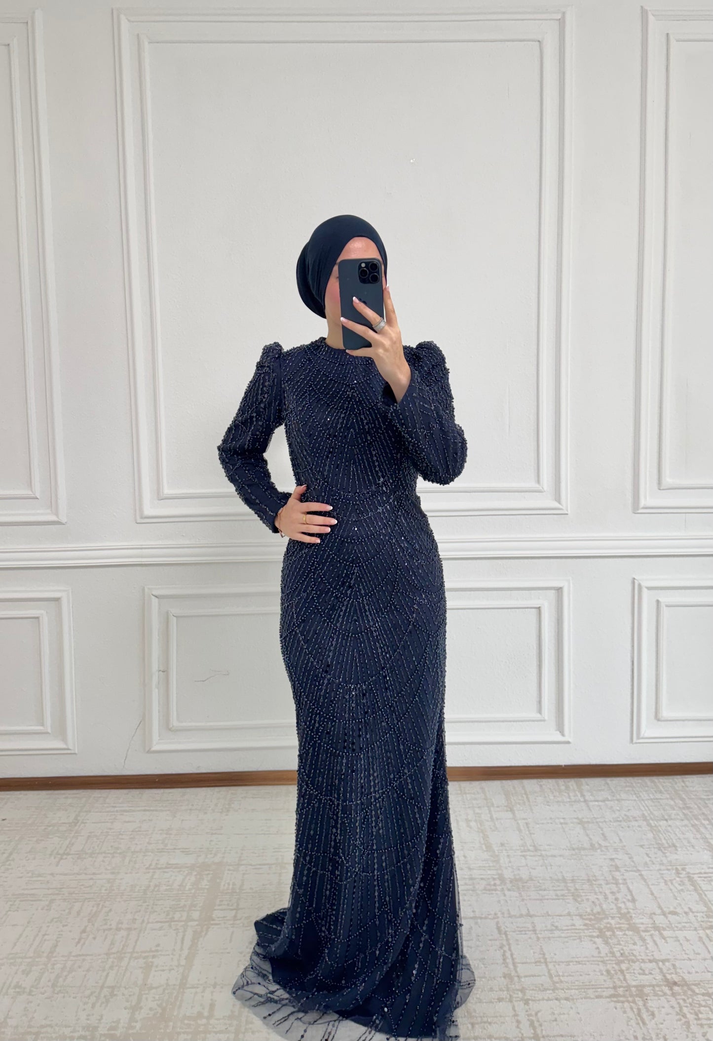 Dua Abendkleid in Marineblau