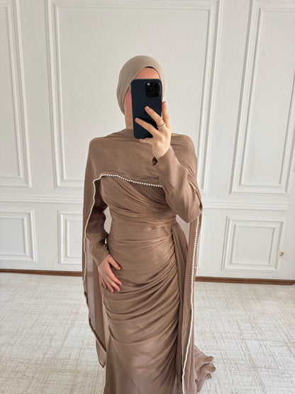 Sena-Dress mit abnehmbarer Schal