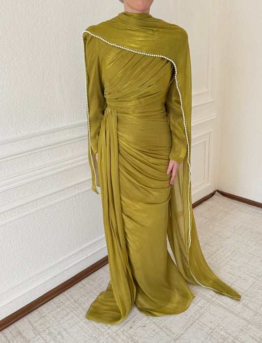 Sena Dress mit abnehmbarer Schal