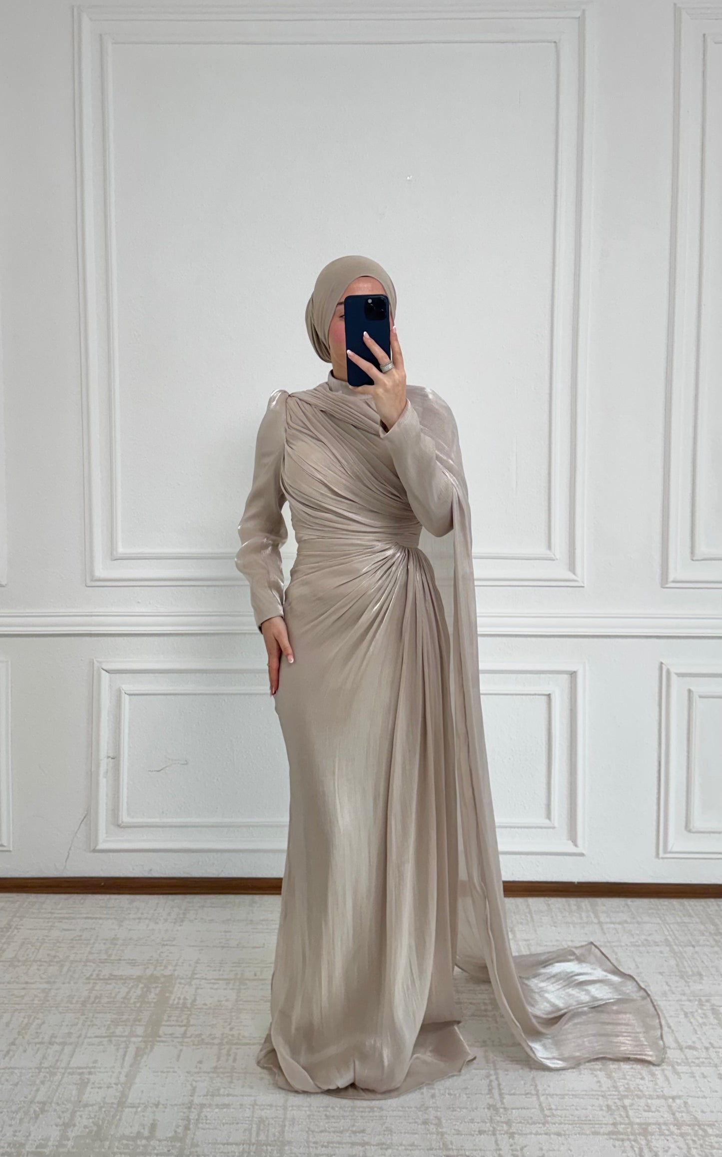 Nura Abendkleid Beige