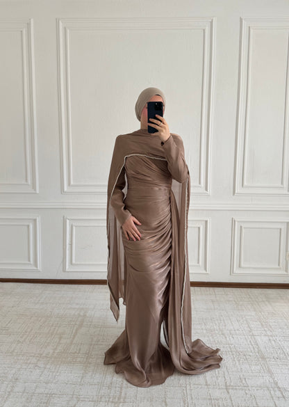 Sena-Dress mit abnehmbarer Schal