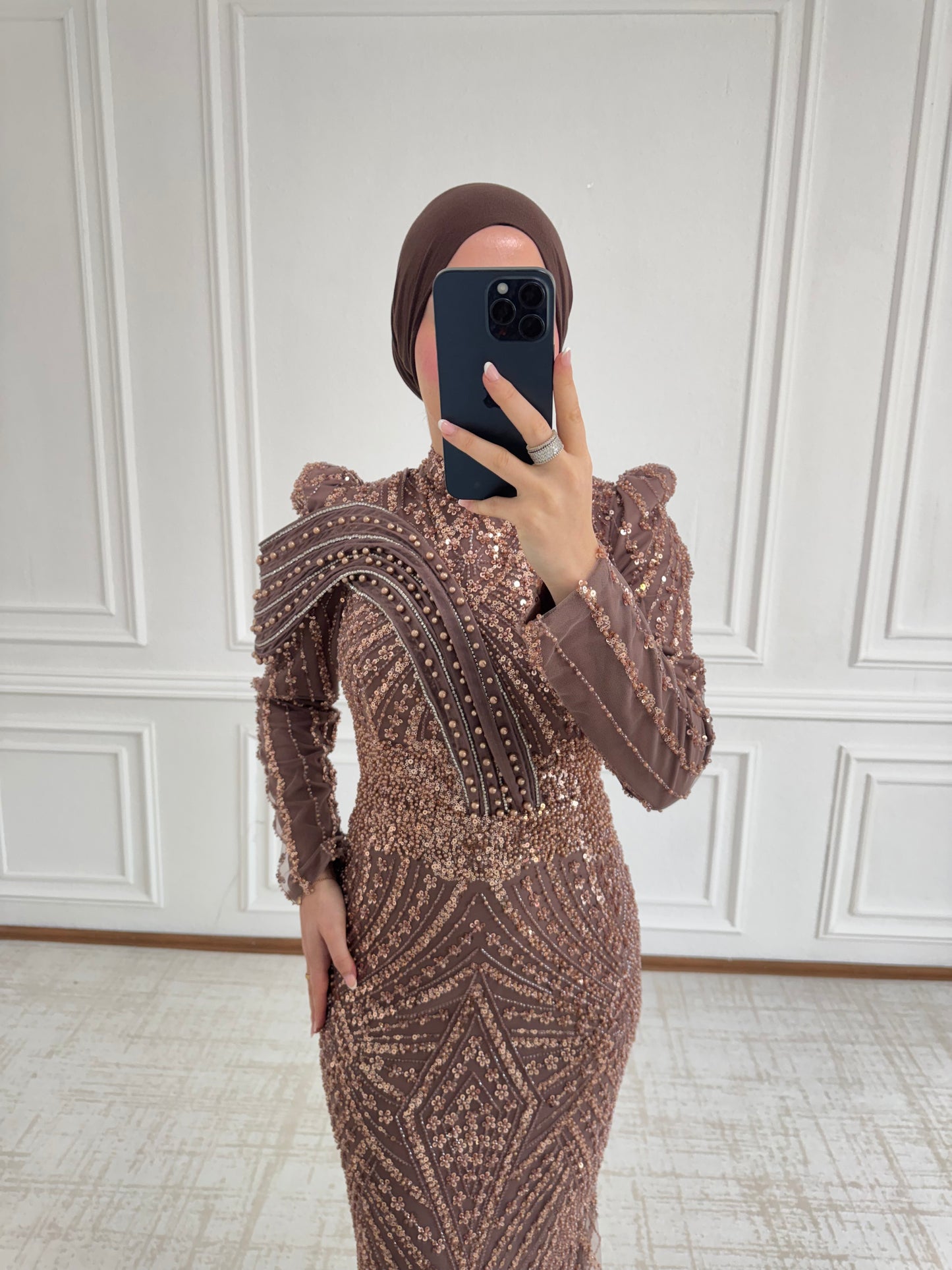 Hira Abendkleid Braun