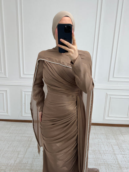 Sena-Dress mit abnehmbarer Schal