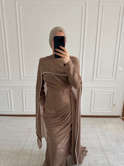 Sena-Dress mit abnehmbarer Schal